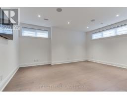 45 Nordale Crescent, Toronto, ON M6M2Z9 Photo 41