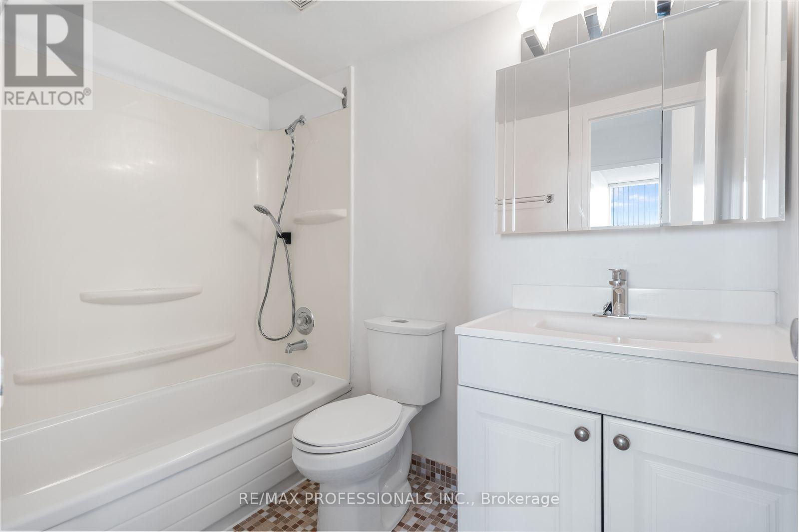 1102- 451 The West Mall Drive, Toronto, ON photo 21