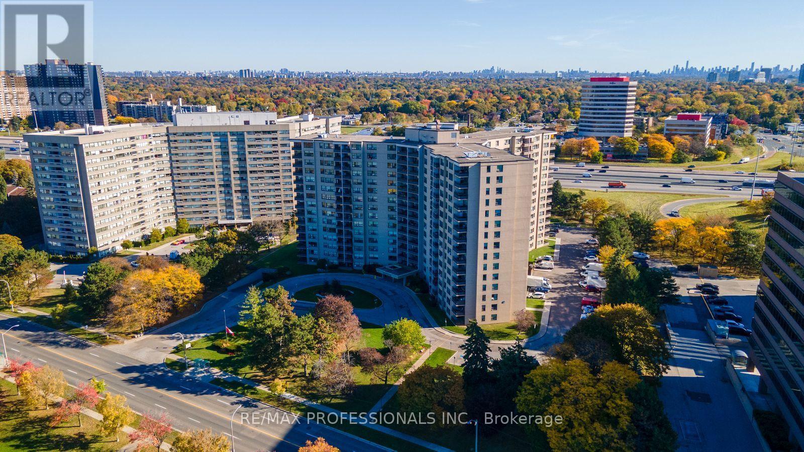 1102- 451 The West Mall Drive, Toronto, ON photo 26