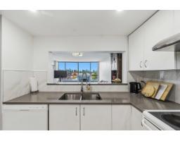 706 14881 103a Avenue, Surrey, BC V3R0M5 Photo 17