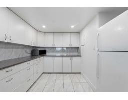 706 14881 103a Avenue, Surrey, BC V3R0M5 Photo 15
