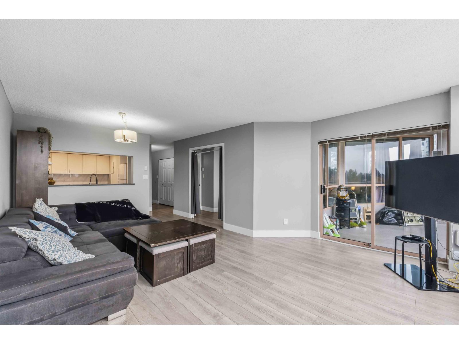 2 Bed, 2 Bath Apartment for Sale in Surrey – 706 14881 103A AVENUE, Surrey – MLS# R3178204 - Image 9
