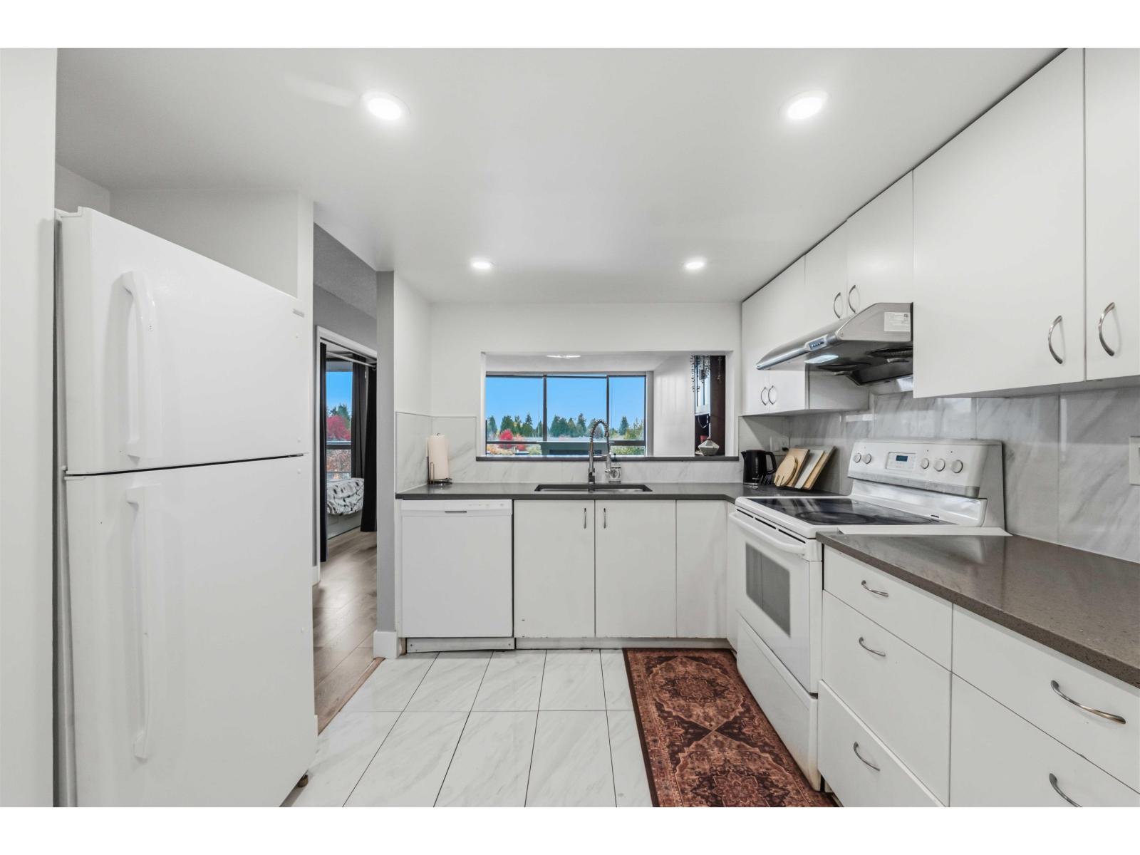 2 Bed, 2 Bath Apartment for Sale in Surrey – 706 14881 103A AVENUE, Surrey – MLS# R3178204 - Image 16