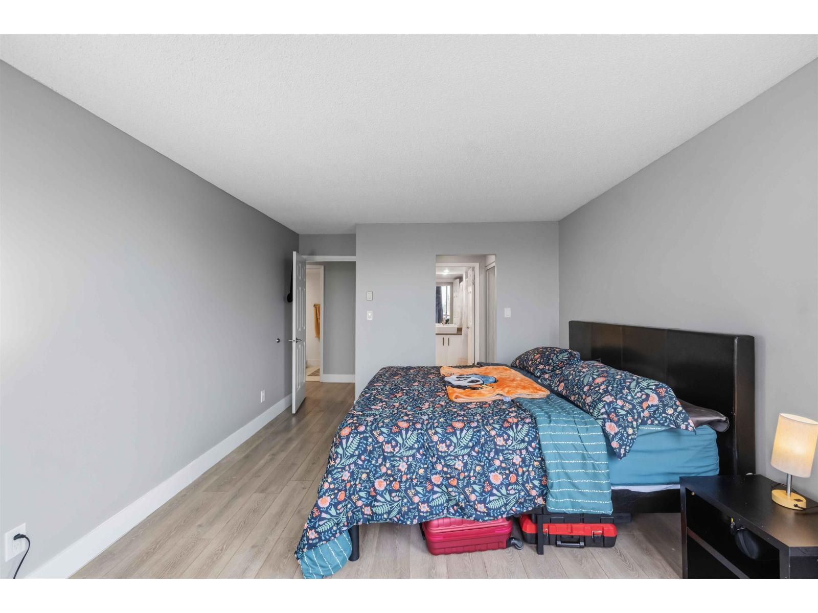 2 Bed, 2 Bath Apartment for Sale in Surrey – 706 14881 103A AVENUE, Surrey – MLS# R3178204 - Image 23
