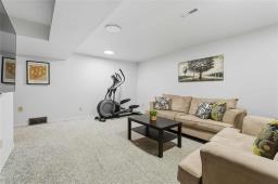 1041 Mcleod Avenue, Winnipeg, MB R2G2L1 Photo 24