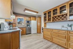 1041 Mcleod Avenue, Winnipeg, MB R2G2L1 Photo 10