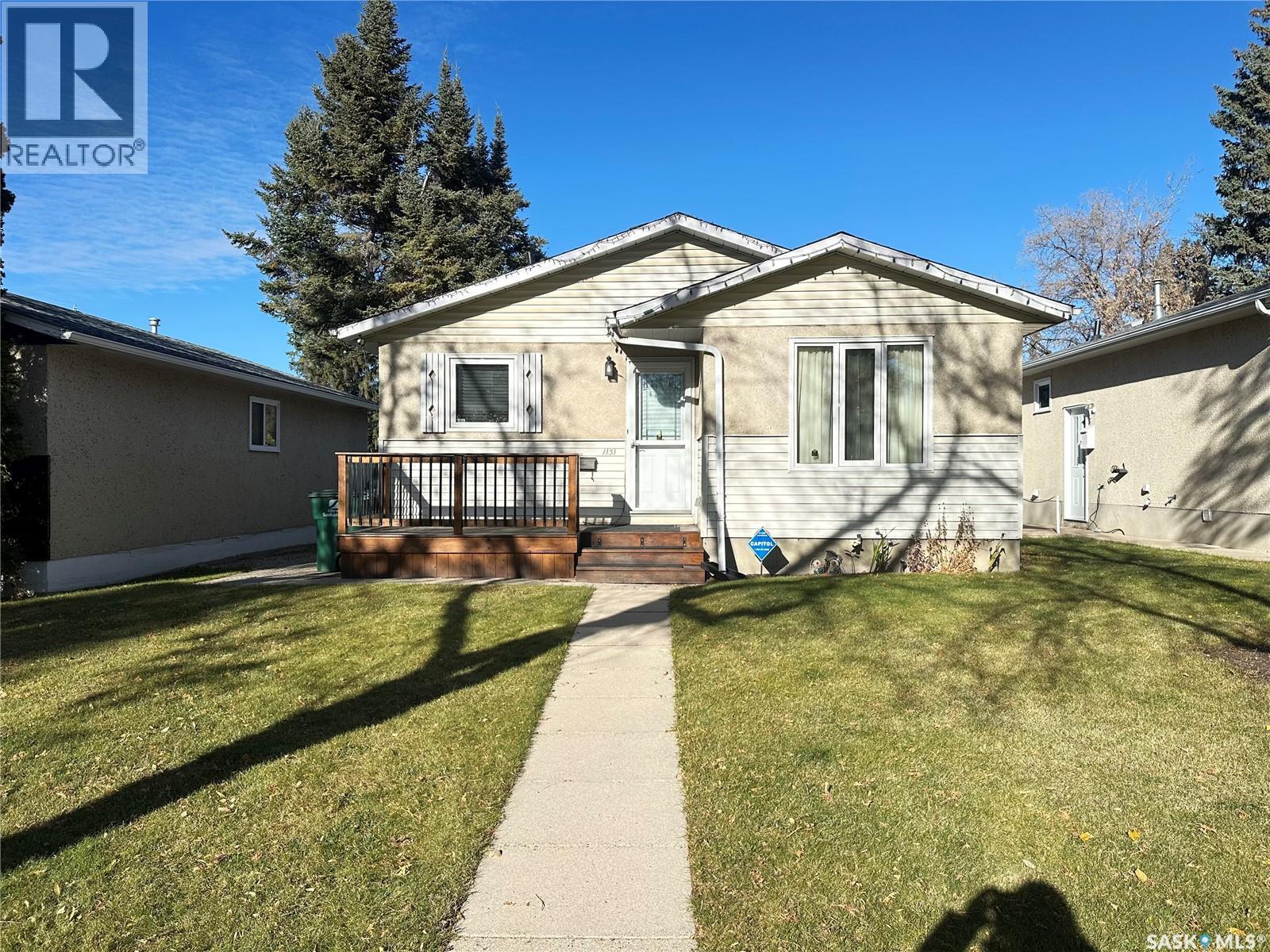 1131 MACKLEM DRIVE, Saskatoon — photo 2