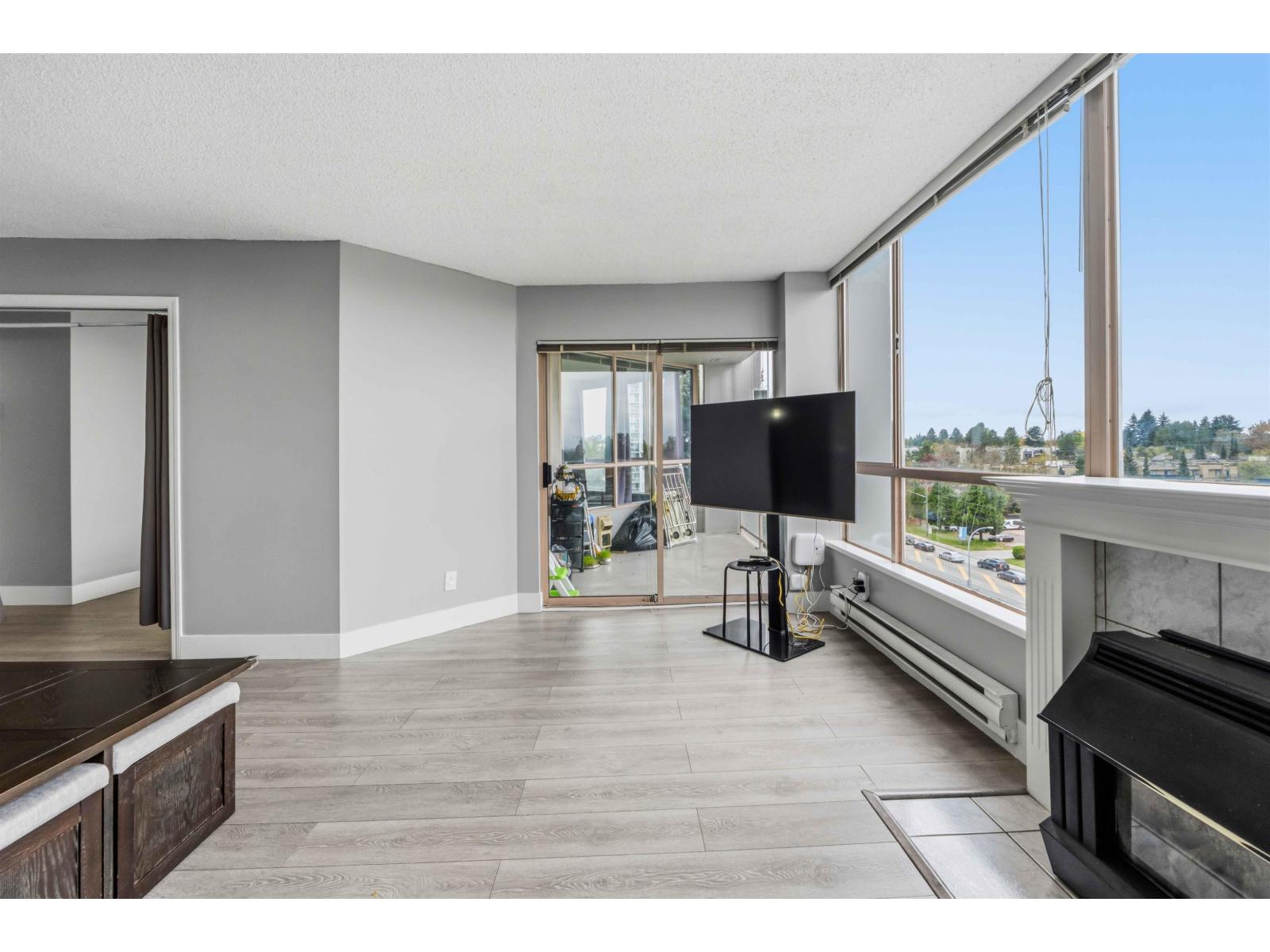 2 Bed, 2 Bath Apartment for Sale in Surrey – 706 14881 103A AVENUE, Surrey – MLS# R3178204 - Image 12