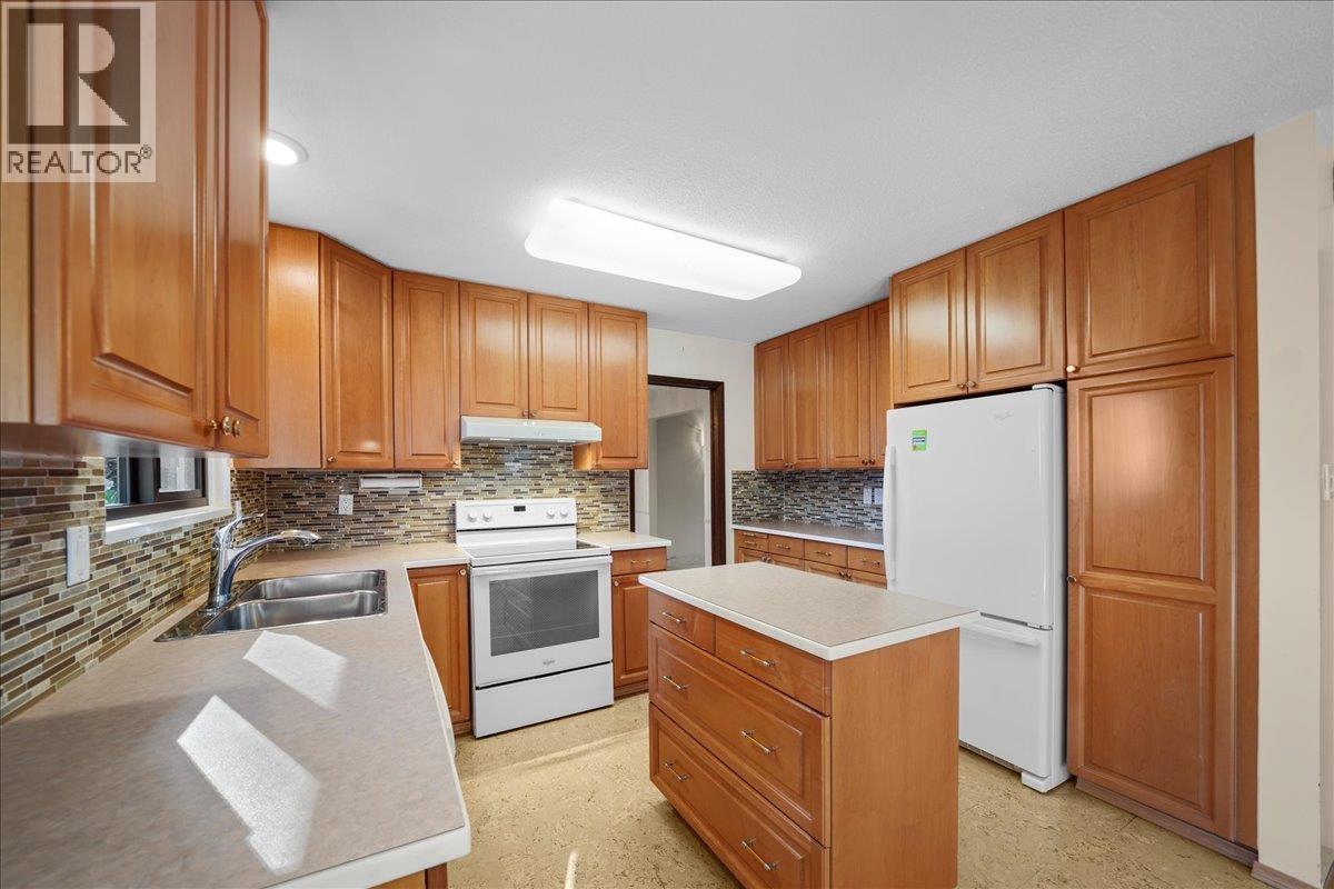 364 54 Street, Delta