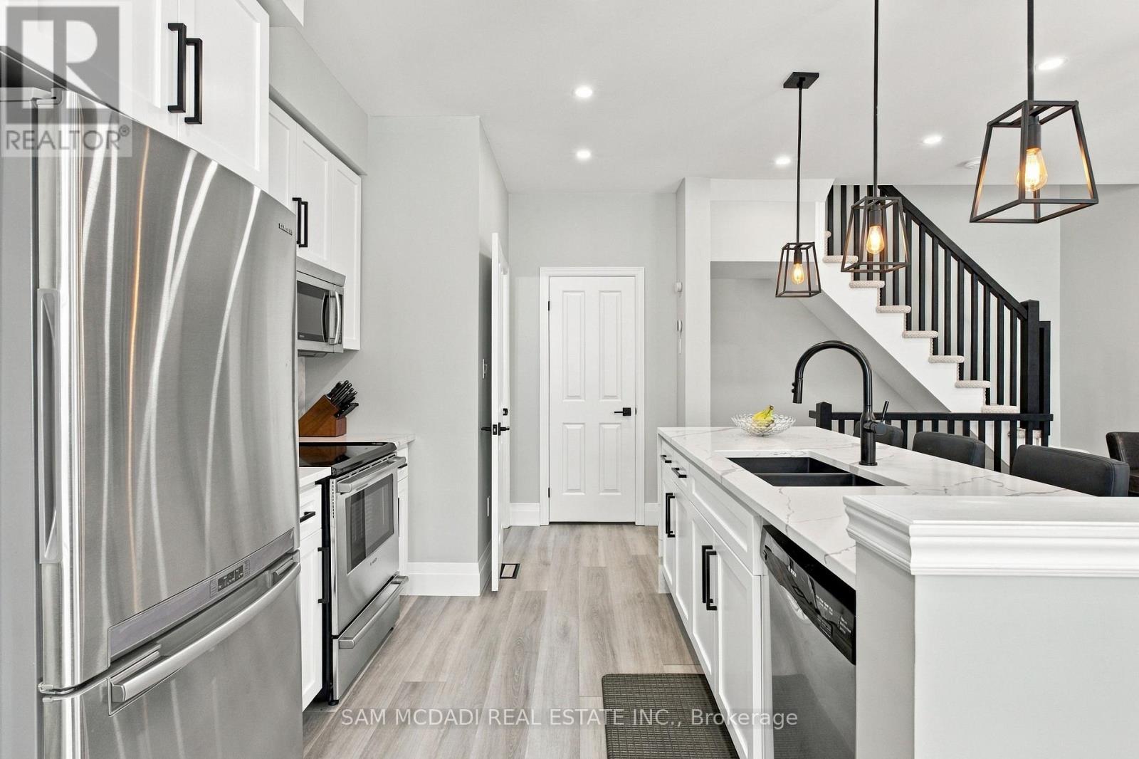23- 337 BEACH Boulevard, Hamilton, ON photo 18