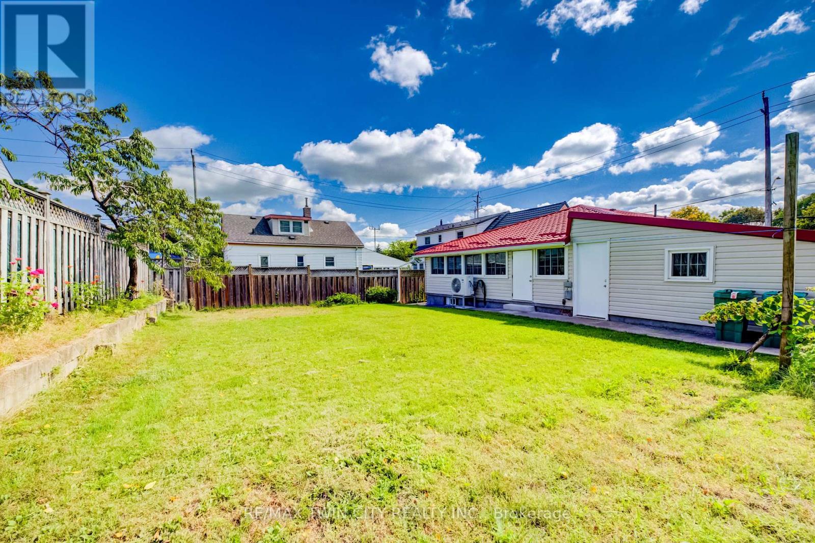 176 Samuelson Street, Cambridge, ON photo 40