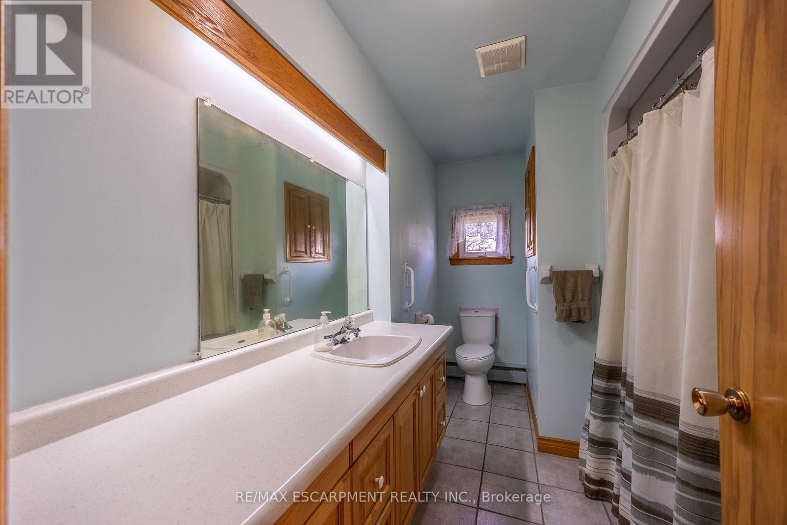 7 Old Talbot Road, Haldimand, ON photo 14
