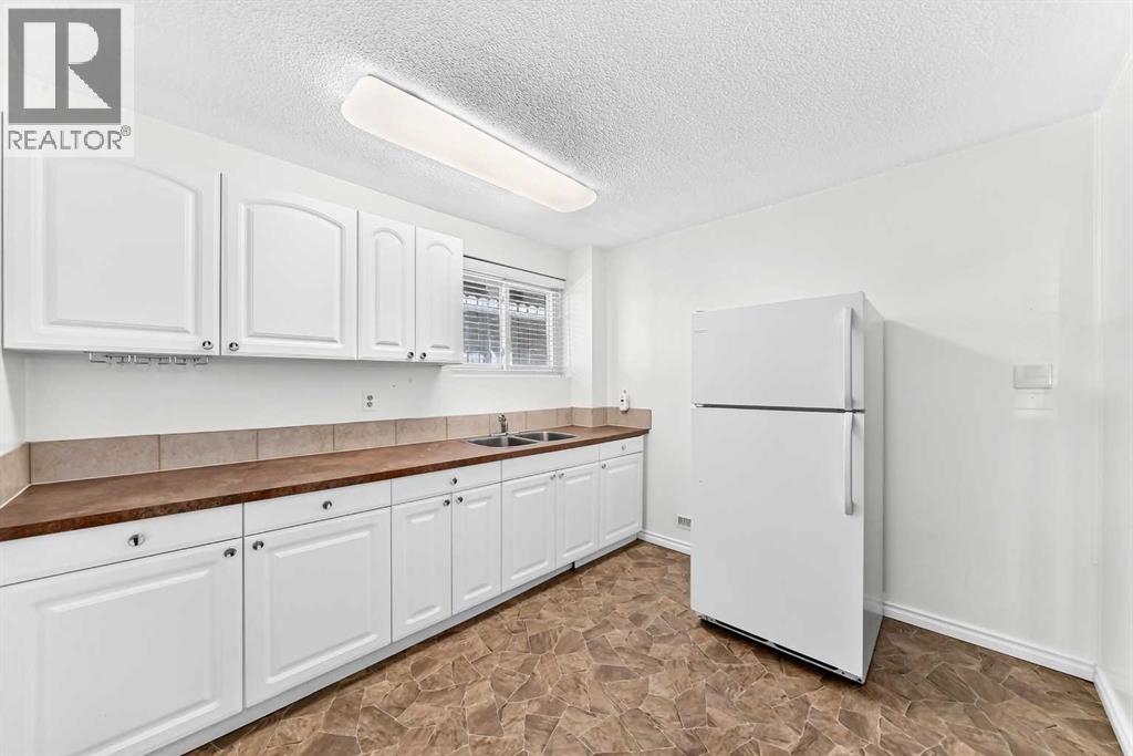 Basement kitchen