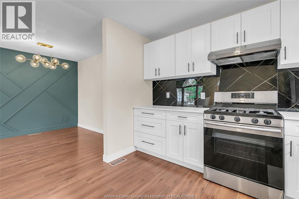 1344 GISELLE, Windsor — photo 11