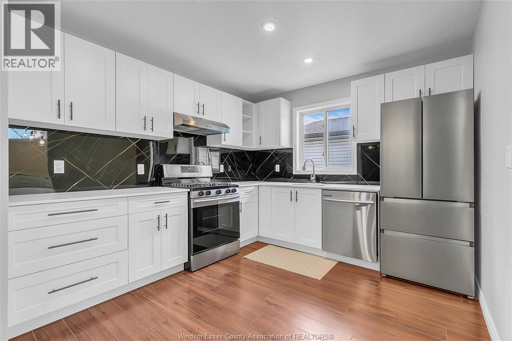 1344 GISELLE, Windsor — photo 12