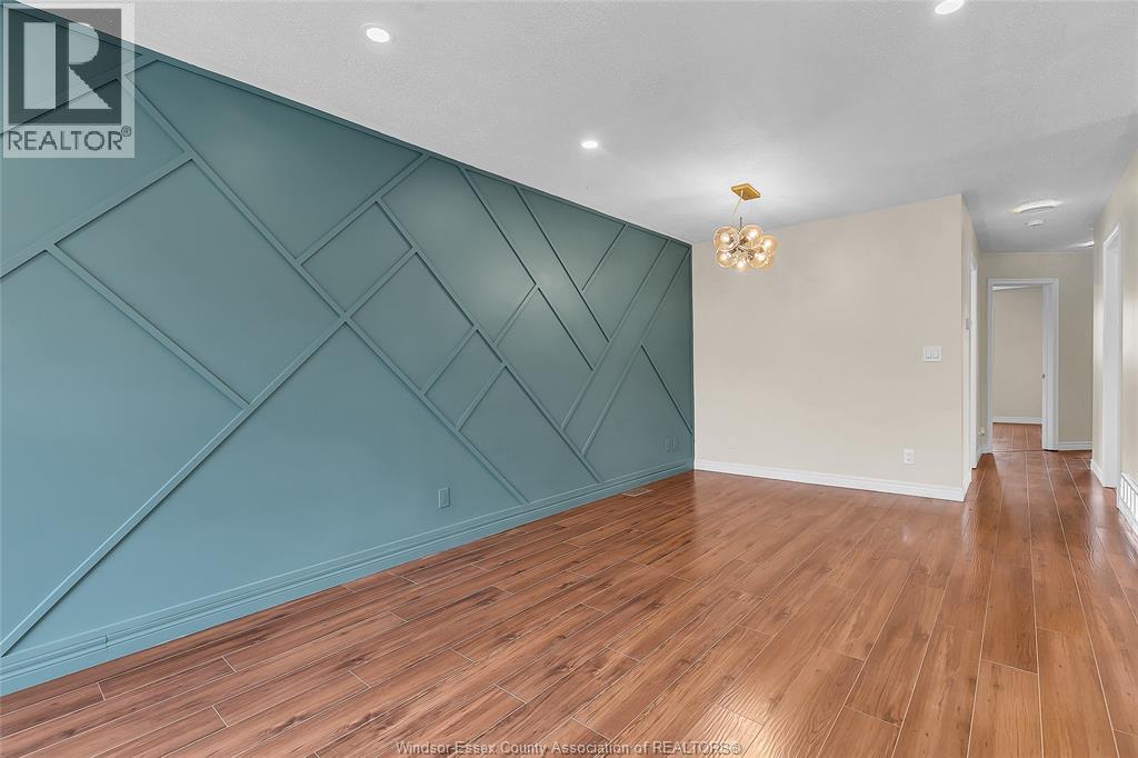 1344 GISELLE, Windsor — photo 7