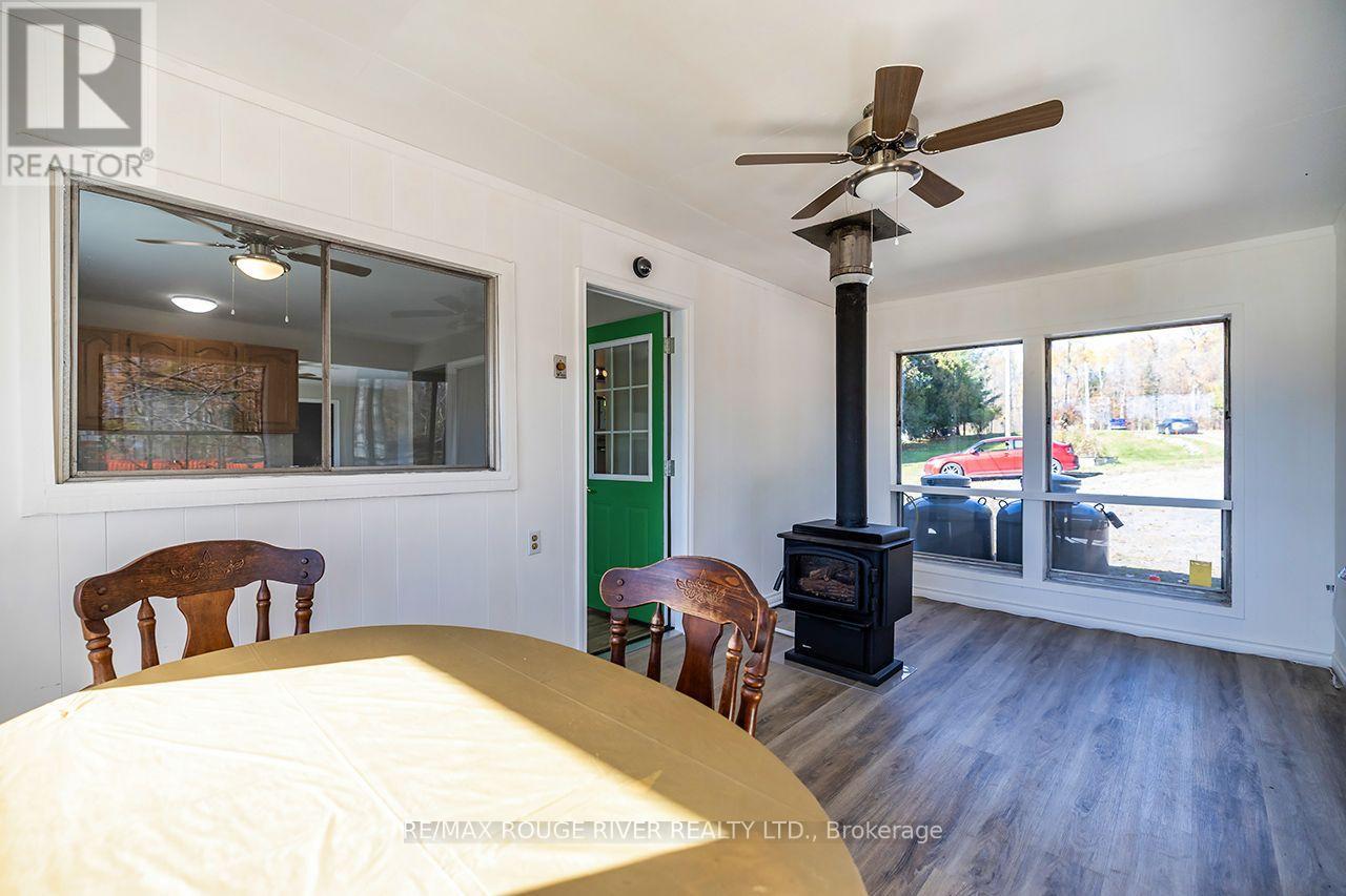 315 SWINBURNE LANE, Stirling-Rawdon (Rawdon Ward) — photo 10