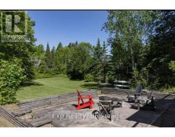 27 Groeger Road, Huntsville, ON P1H2J4 Photo 10