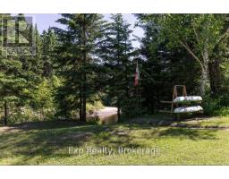 27 Groeger Road, Huntsville, ON P1H2J4 Photo 17