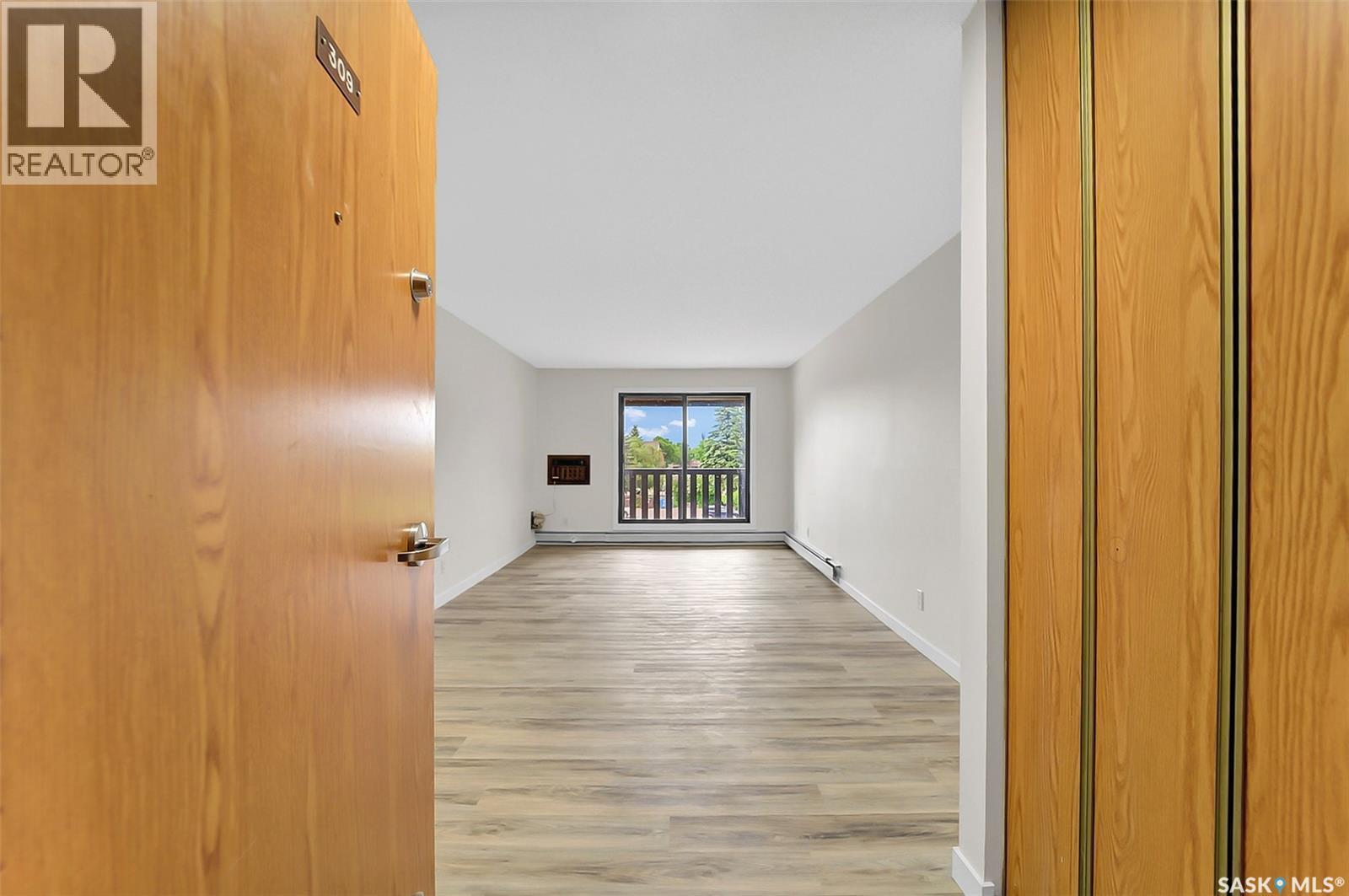 309 315 Tait CRESCENT, Saskatoon — photo 17