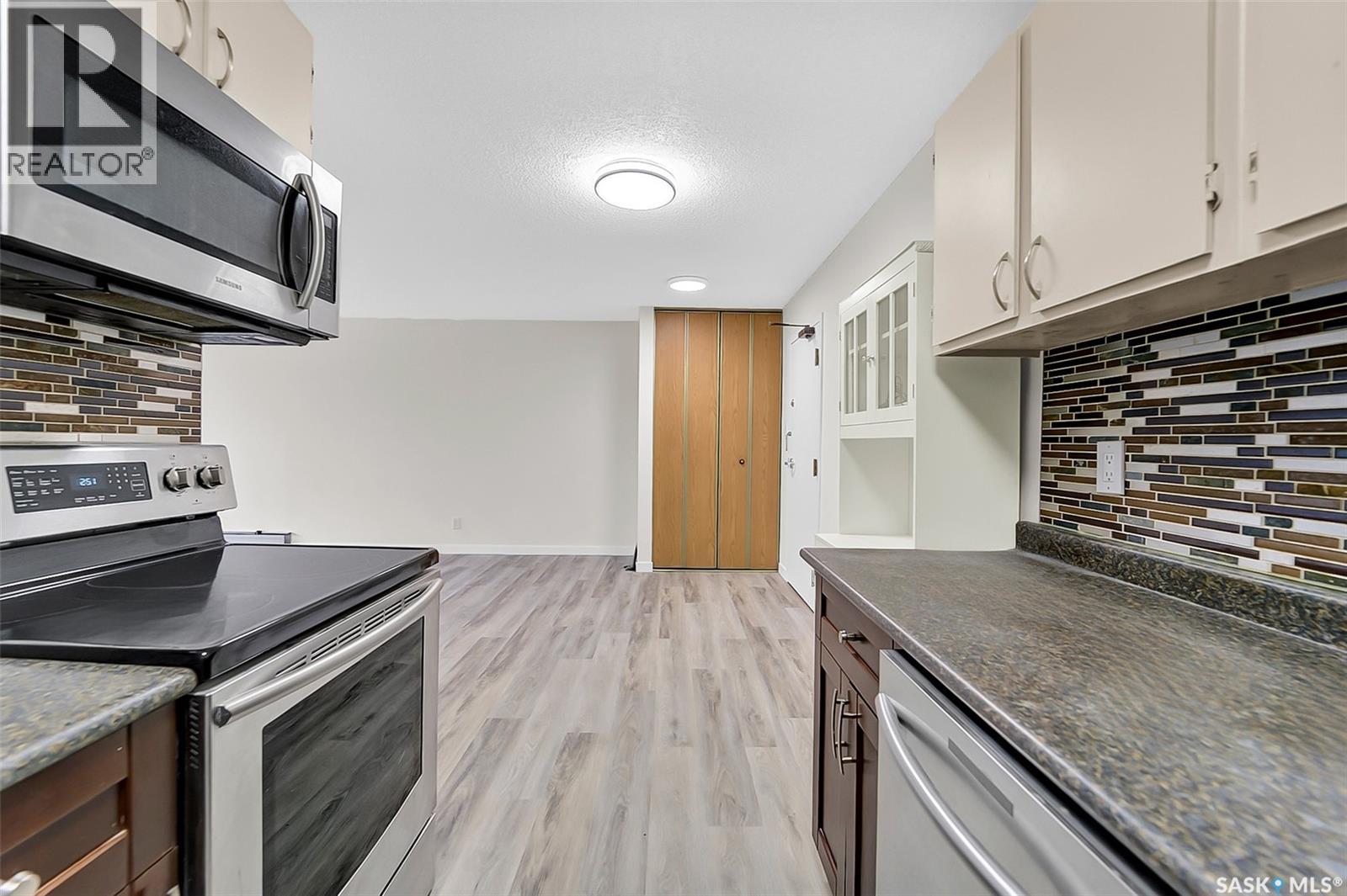 309 315 Tait CRESCENT, Saskatoon — photo 34
