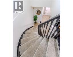 49 Marina Point Crescent, Hamilton, ON L8E0E4 Photo 32