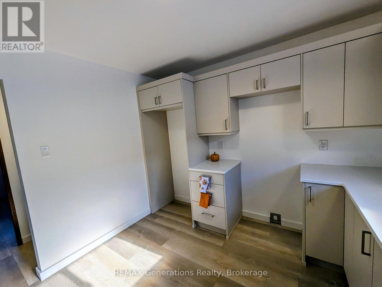 545 LANARK CRESCENT, Thunder Bay (County Park) — photo 11