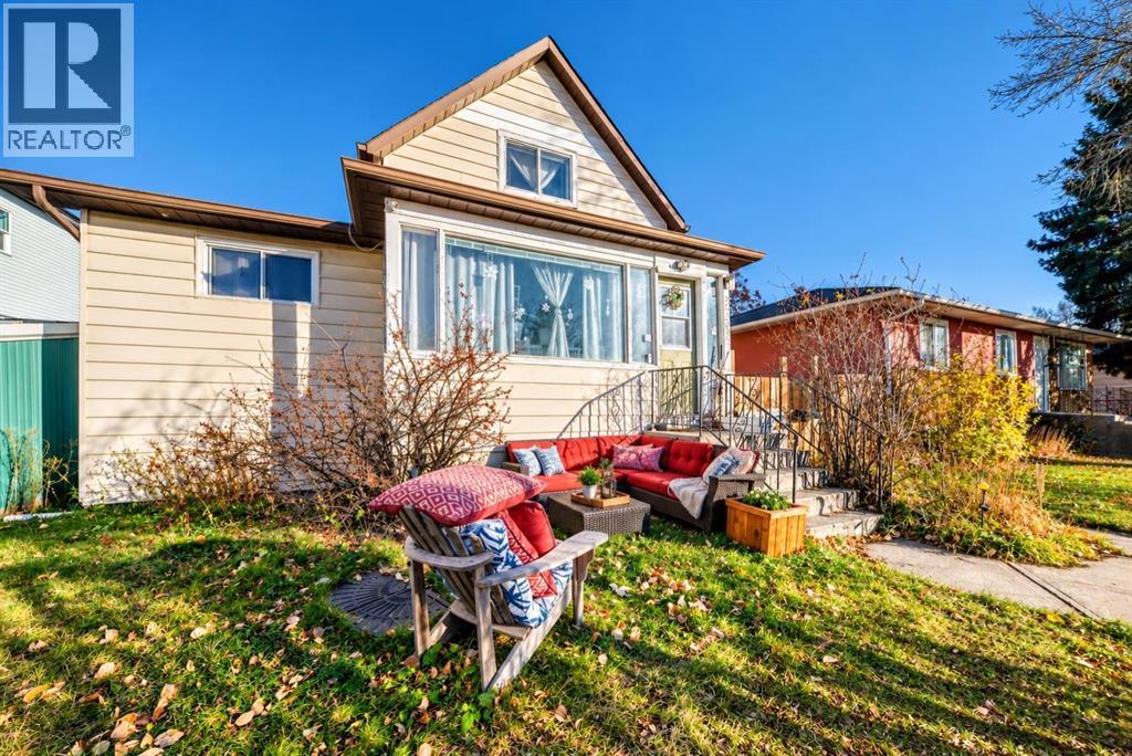 2232 42 Street SE, Calgary, Alberta, T2B1G5