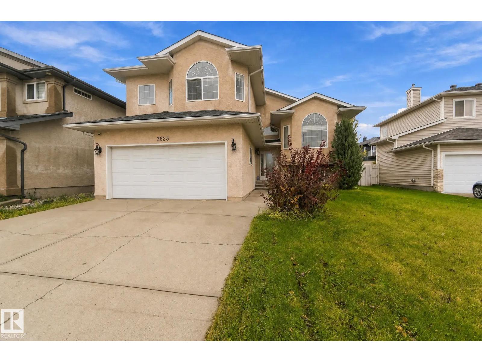 7623 166 AV NW, Edmonton, Alberta, T5Z3V7