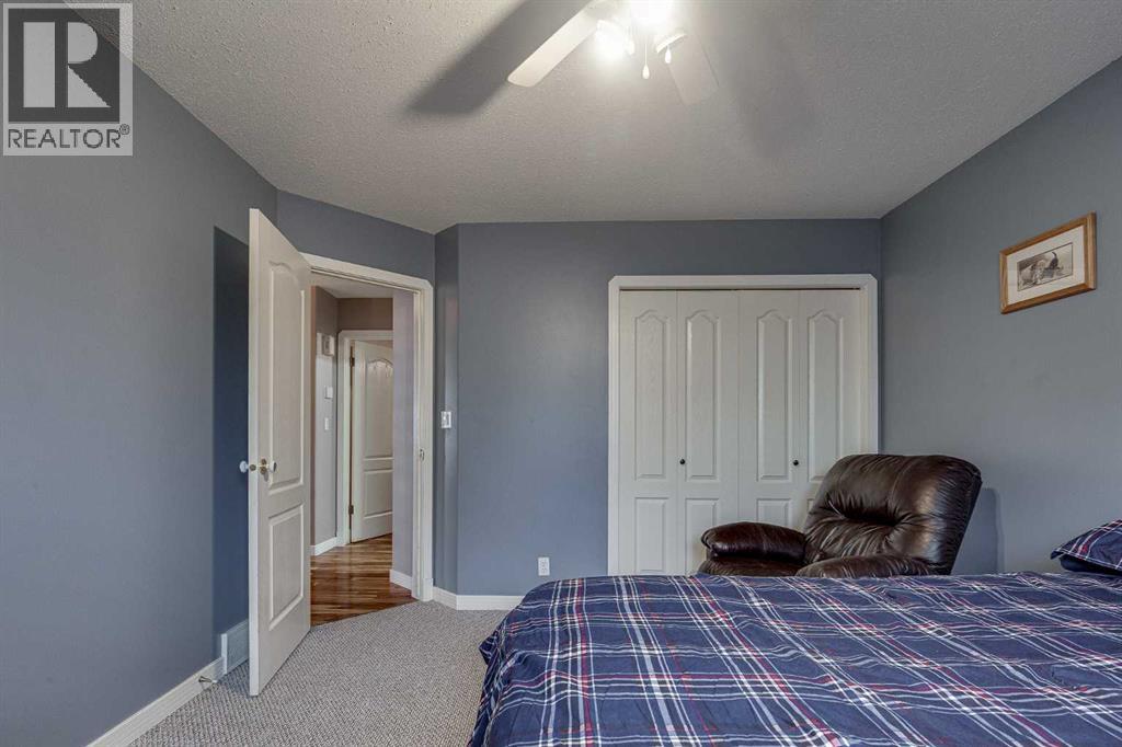 14 Kingston Drive, photo 22 of 50