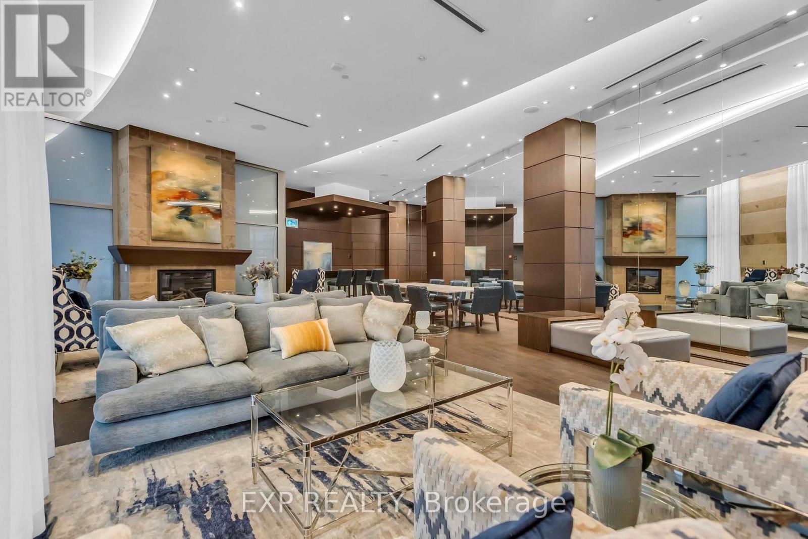 806- 2181 Yonge Street, Toronto, ON photo 32