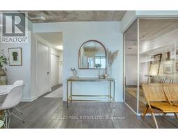 404 - 130 Rusholme Road, Toronto, ON M6H1A7 Photo 9