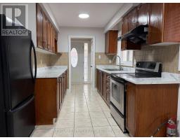 29 Lawnmere Crescent, Toronto, ON M1S2T1 Photo 10