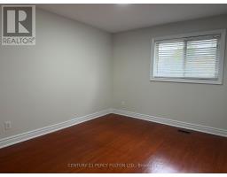 29 Lawnmere Crescent, Toronto, ON M1S2T1 Photo 13
