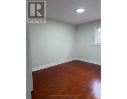 29 Lawnmere Crescent, Toronto, ON M1S2T1 Photo 14