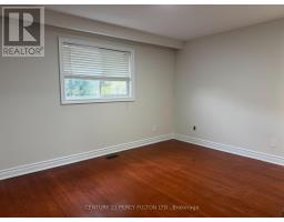 29 Lawnmere Crescent, Toronto, ON M1S2T1 Photo 16