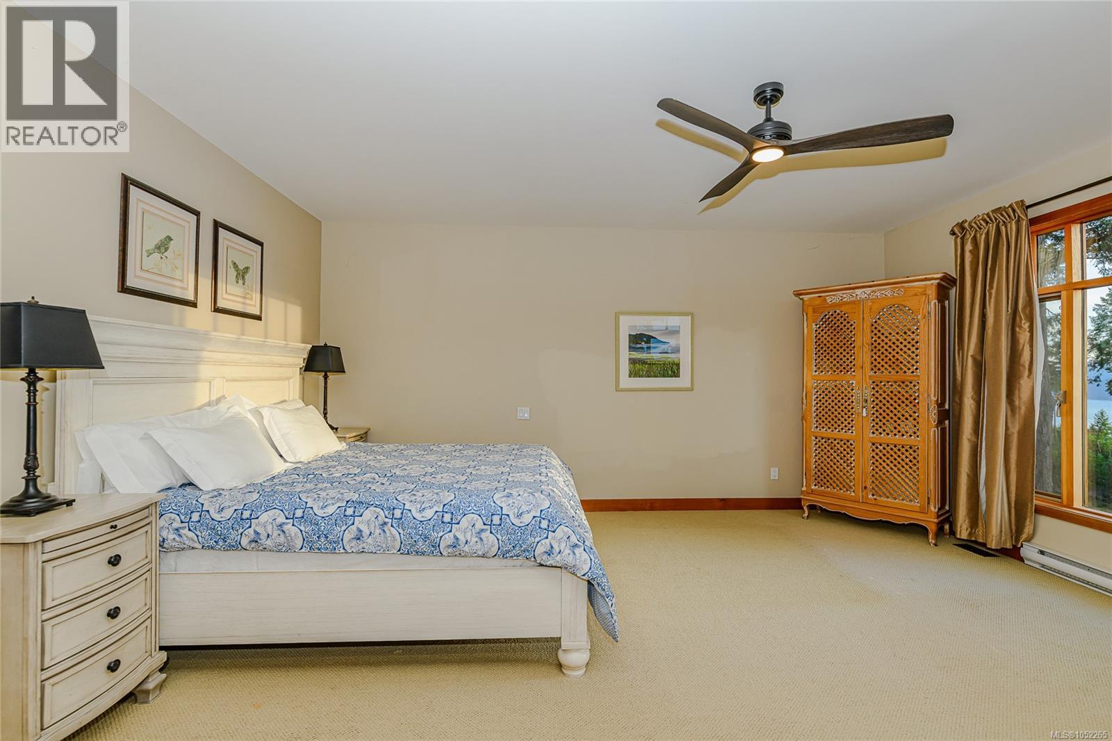  123 Murrelet Place, Salt Spring