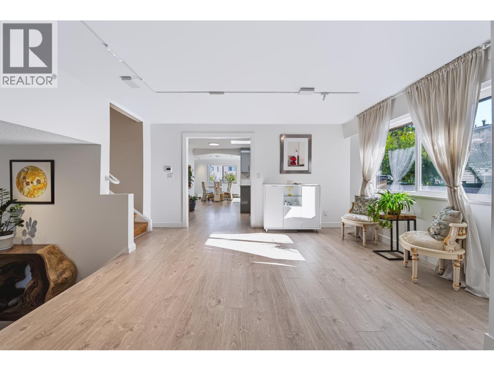 7700 DAMPIER Drive, Richmond