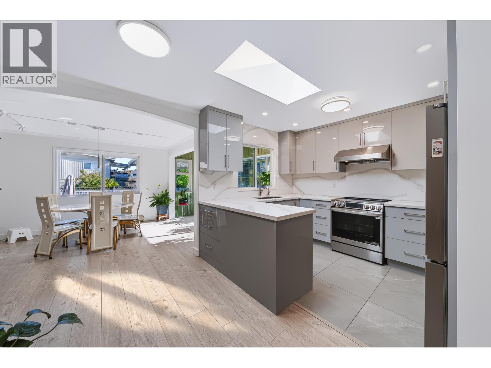 7700 DAMPIER Drive, Richmond