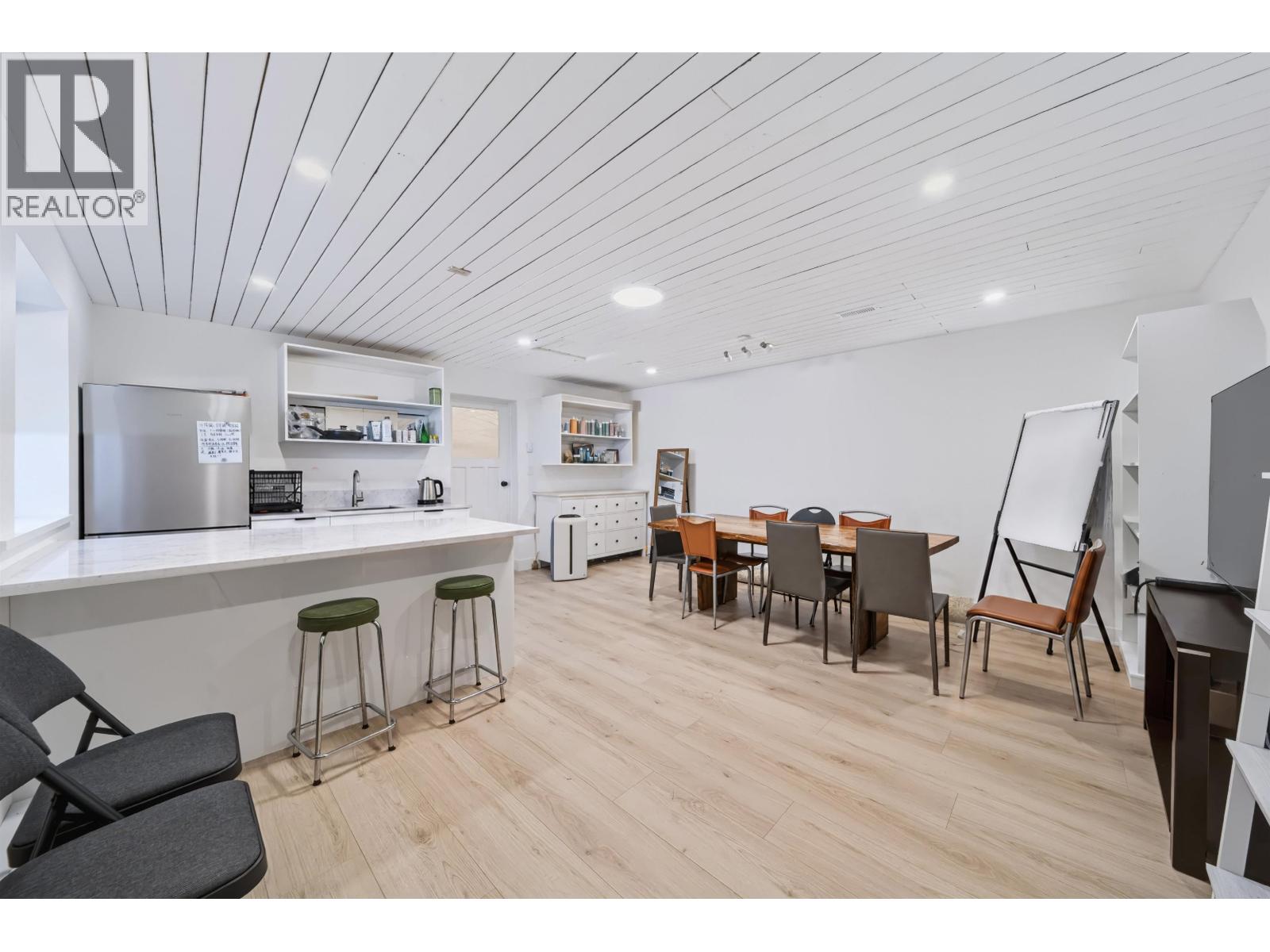 7700 DAMPIER Drive, Richmond