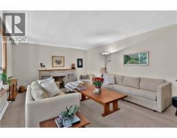 Living room - 2086 Glenforest Crescent, Oakville, ON L6J2G4 Photo 12