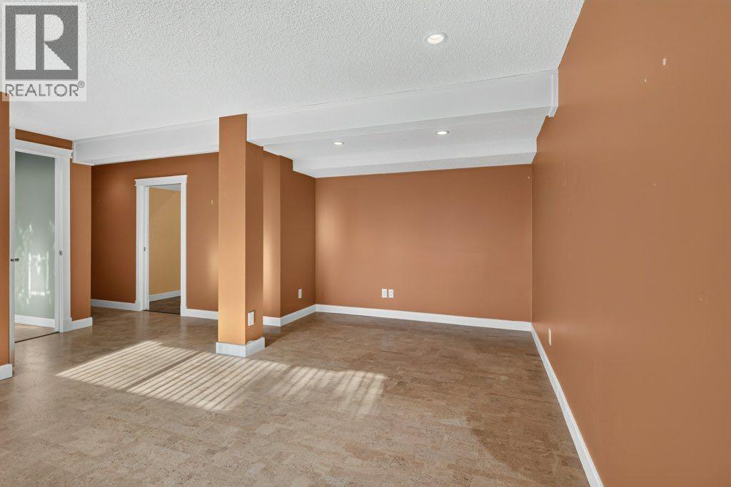 6024 Pinecrest Way NE, Calgary — photo 20