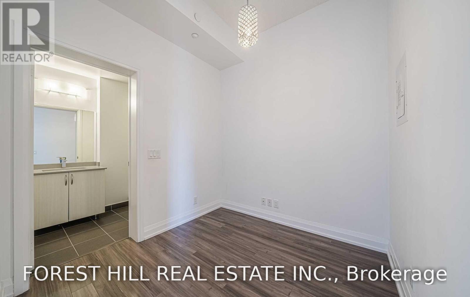 611- 7890 Bathurst Street, Vaughan, ON photo 21