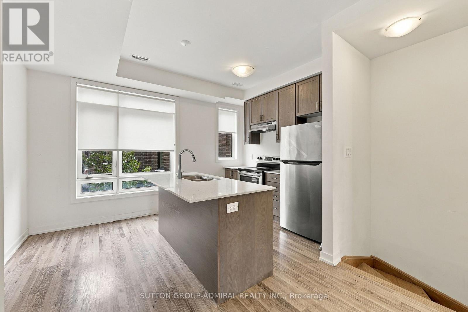35- 370 Red Maple Road, Richmond Hill, ON photo 13