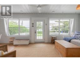 Sunroom - 913 Lake Drive N, Georgina, ON L4P3E9 Photo 7