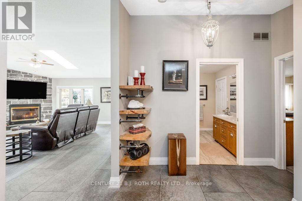 1909 Mcleod Drive, Severn photo 25