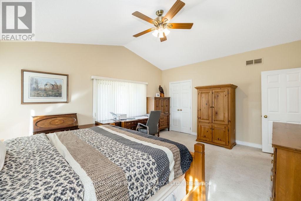 1909 Mcleod Drive, Severn photo 31
