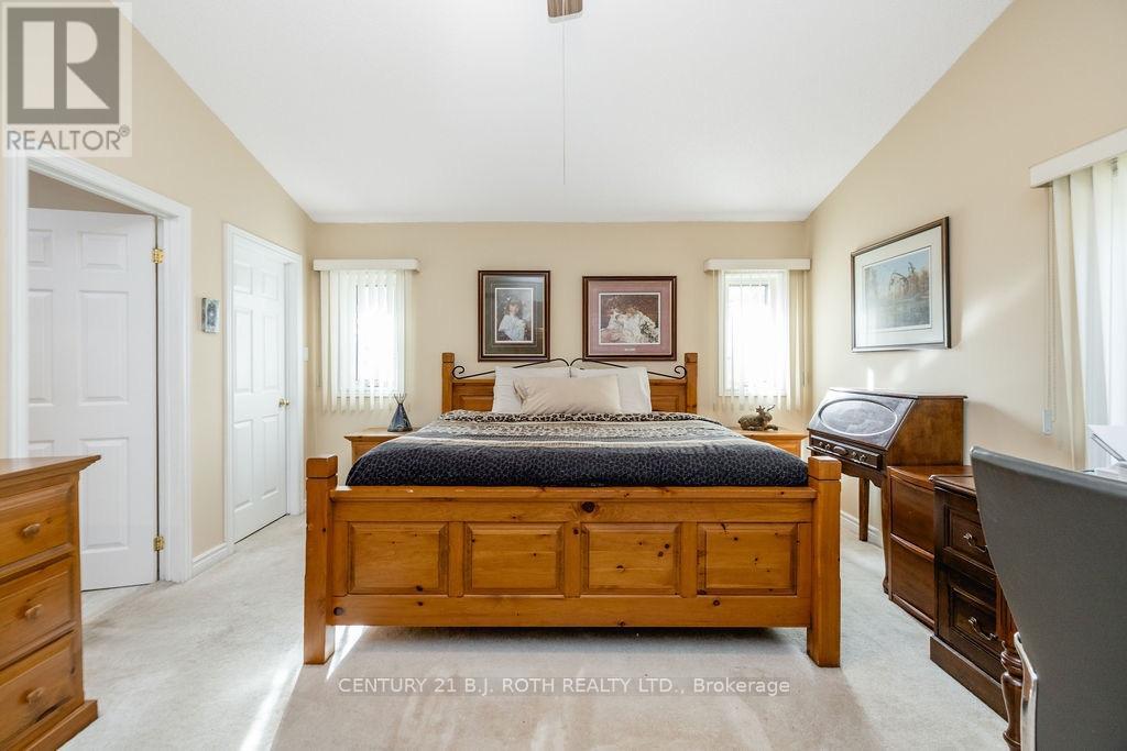 1909 Mcleod Drive, Severn photo 33