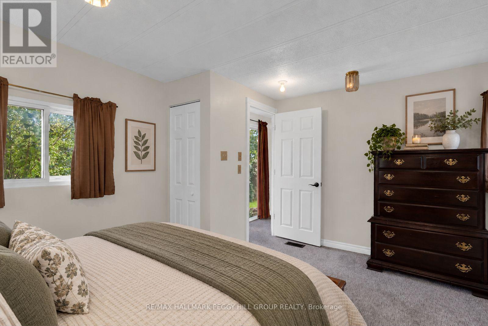 17 Balantrae Drive, Oro-Medonte photo 11