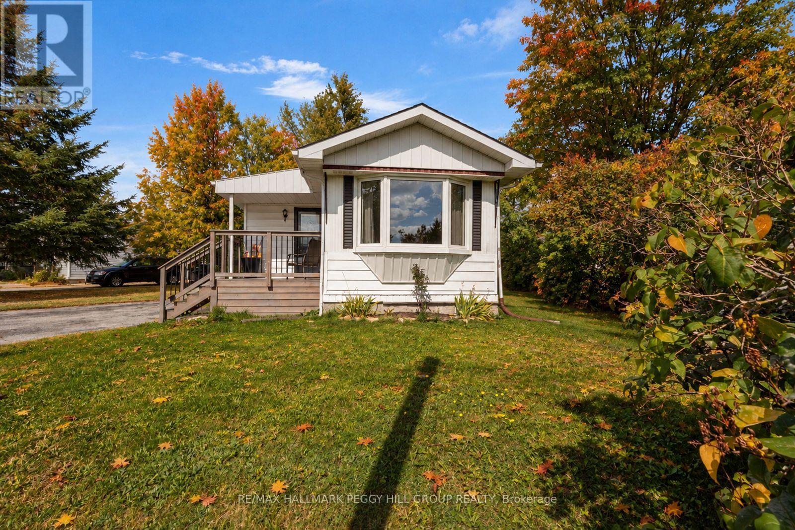 17 Balantrae Drive, Oro-Medonte photo 2